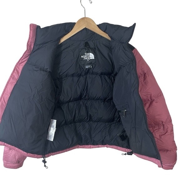 The North Face Retro Nuptse Jacket - Picture 3 of 14